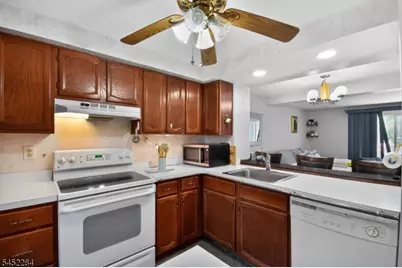 675 Bound Brook Rd, Dunellen, NJ 08812 - Photo 5