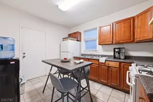 21 N 18th St, East Orange, NJ 07017 - Photo 3