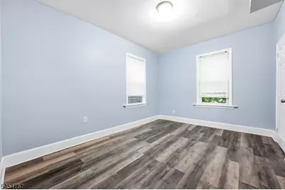 21 N 18th St, East Orange, NJ 07017 - Photo 15