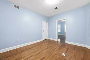 21 N 18th St, East Orange, NJ 07017 - Photo 9