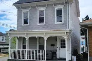 394 Lincoln St, Phillipsburg, NJ 08865 - Photo 1