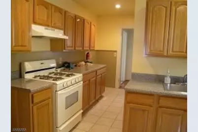 29 Brookfield Rd, Montclair, NJ 07043 - Photo 5