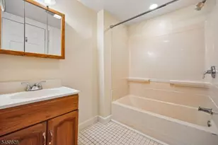 29 Brookfield Rd, Montclair, NJ 07043 - Photo 19