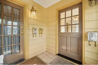 29 Brookfield Rd, Montclair, NJ 07043 - Photo 3