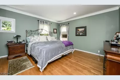 147 Claremont Ave, Verona Twp., NJ 07044 - Photo 17