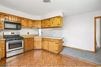 488 Cedar Ln, Paramus, NJ 07652 - Photo 13