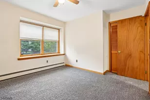488 Cedar Ln, Paramus, NJ 07652 - Photo 25