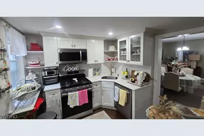 315 Elizabeth St, Orange, NJ 07050 - Photo 7