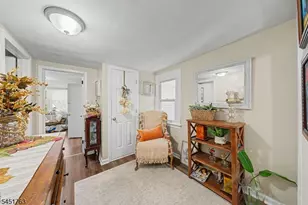 315 Elizabeth St, Orange, NJ 07050 - Photo 17