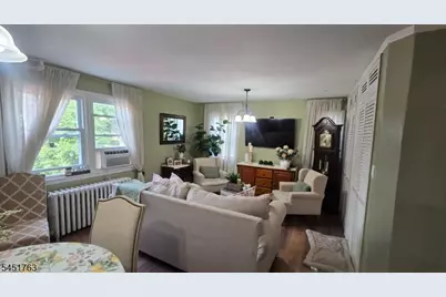315 Elizabeth St, Orange, NJ 07050 - Photo 5