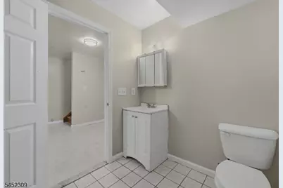 629 S 18th St, Newark, NJ 07103 - Photo 27