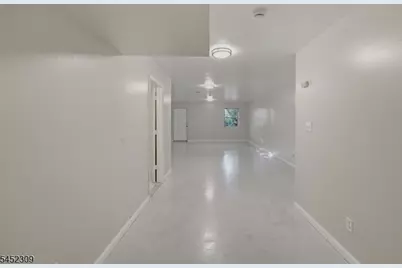 629 S 18th St, Newark, NJ 07103 - Photo 37