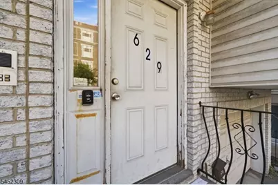 629 S 18th St, Newark, NJ 07103 - Photo 3