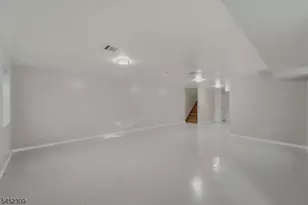 629 S 18th St, Newark, NJ 07103 - Photo 39