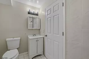 629 S 18th St, Newark, NJ 07103 - Photo 43