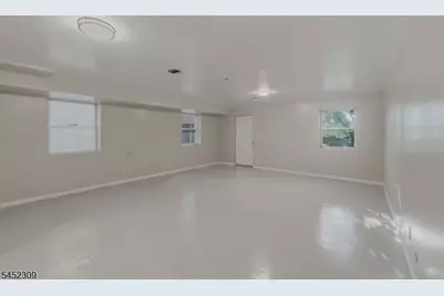 629 S 18th St, Newark, NJ 07103 - Photo 41
