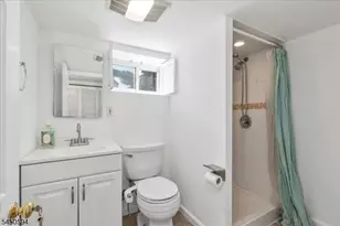 1320 Liberty Ave, Union Township, NJ 07083 - Photo 17