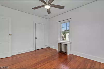 1320 Liberty Ave, Union Township, NJ 07083 - Photo 17