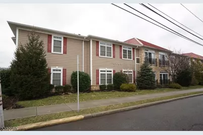475 Avenel St #106, Woodbridge Township, NJ 07001 - Photo 3