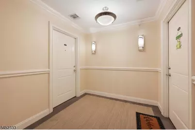 1400 Saint Georges Ave #306, Woodbridge Township, NJ 07001 - Photo 5