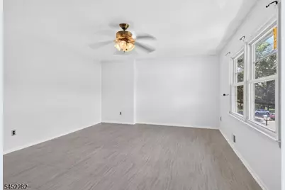 71 Highview Dr, Woodbridge Township, NJ 07095 - Photo 13