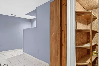 71 Highview Dr, Woodbridge Township, NJ 07095 - Photo 23