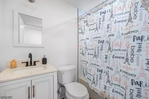203 Queen Anne Rd, Bogota, NJ 07603 - Photo 21