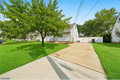 23 W Henry Pl, Woodbridge Township, NJ 08830 - Photo 3