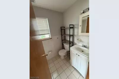 821 Jackson Ave #2, Linden, NJ 07036 - Photo 15