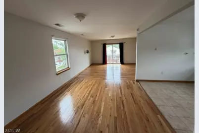821 Jackson Ave #2, Linden, NJ 07036 - Photo 3