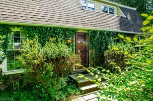 5 Pepper Ln, Roxbury Township, NJ 07876 - Photo 1