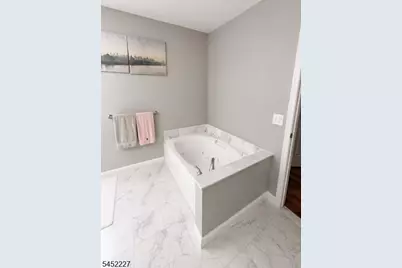 125 The Promenade #125, Edgewater, NJ 07020 - Photo 21