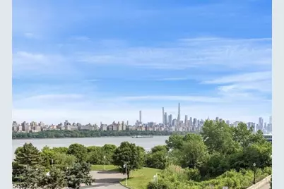 125 The Promenade #125, Edgewater, NJ 07020 - Photo 9