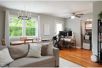 46 F Parkway Village, Cranford Township, NJ 07016 - Photo 7