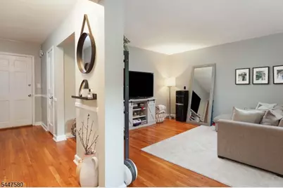 46 F Parkway Village, Cranford Township, NJ 07016 - Photo 5