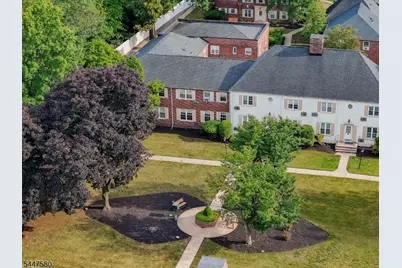 46 F Parkway Village, Cranford Township, NJ 07016 - Photo 19