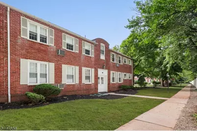 46 F Parkway Village, Cranford Township, NJ 07016 - Photo 15