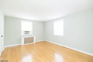 11 Mayfield Pl, Metuchen, NJ 08840 - Photo 15