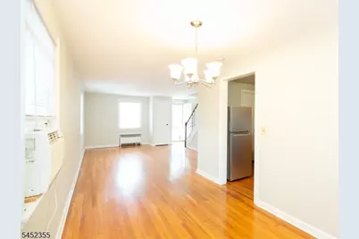 11 Mayfield Pl, Metuchen, NJ 08840 - Photo 29