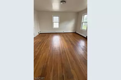 946 W 6th St, Plainfield, NJ 07063 - Photo 7