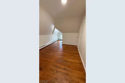 946 W 6th St, Plainfield, NJ 07063 - Photo 9