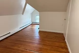 946 W 6th St, Plainfield, NJ 07063 - Photo 9