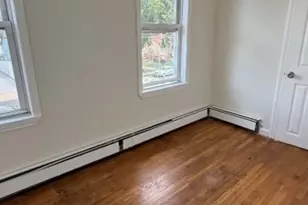 946 W 6th St, Plainfield, NJ 07063 - Photo 3