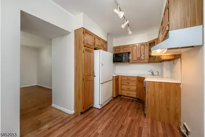 120 Besler Ave, Cranford Township, NJ 07016 - Photo 9