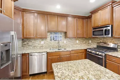 127 Sowers Dr, Mount Olive, NJ 07840 - Photo 7