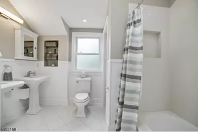 69 N Hillside Ave, Livingston, NJ 07039 - Photo 21