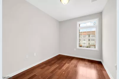 102 E Elizabeth Ave #309, Linden, NJ 07036 - Photo 9
