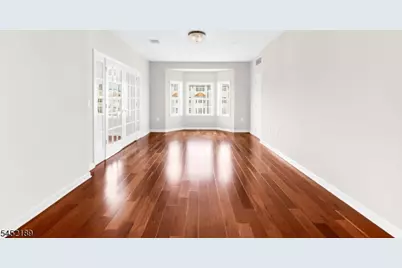 102 E Elizabeth Ave #309, Linden, NJ 07036 - Photo 5