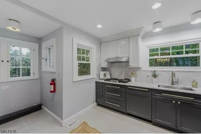 555 Cameron Rd, South Orange, NJ 07079 - Photo 15