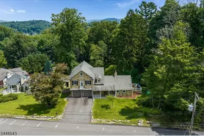 55 Shawnee Trl, Sparta Township, NJ 07871 - Photo 25